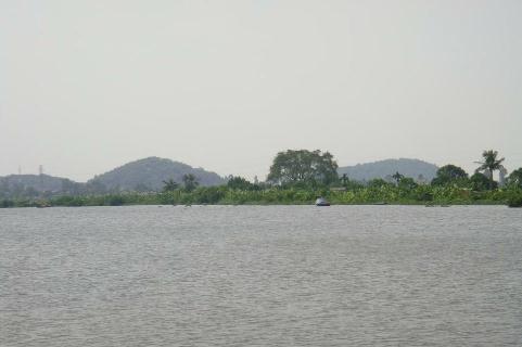 Về việc nguy cơ ô nhiễm  nguồn nước sông Ba La